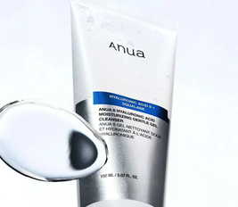 8 Hyaluronic Acid Moisturizing Gentle Gel Cleanser - 150 ml