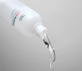 R.E.D Blemish Clear Soothing Toner - 300 ml