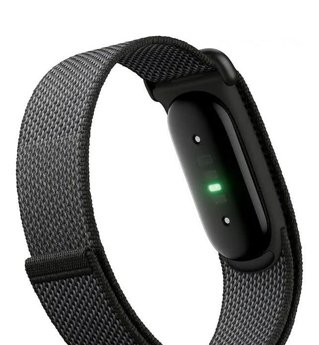 Google Fitbit Air - Screenless Fitness & Health Tracker with Heart Rate, Sleep and Activity Monitoring, AI-Powered